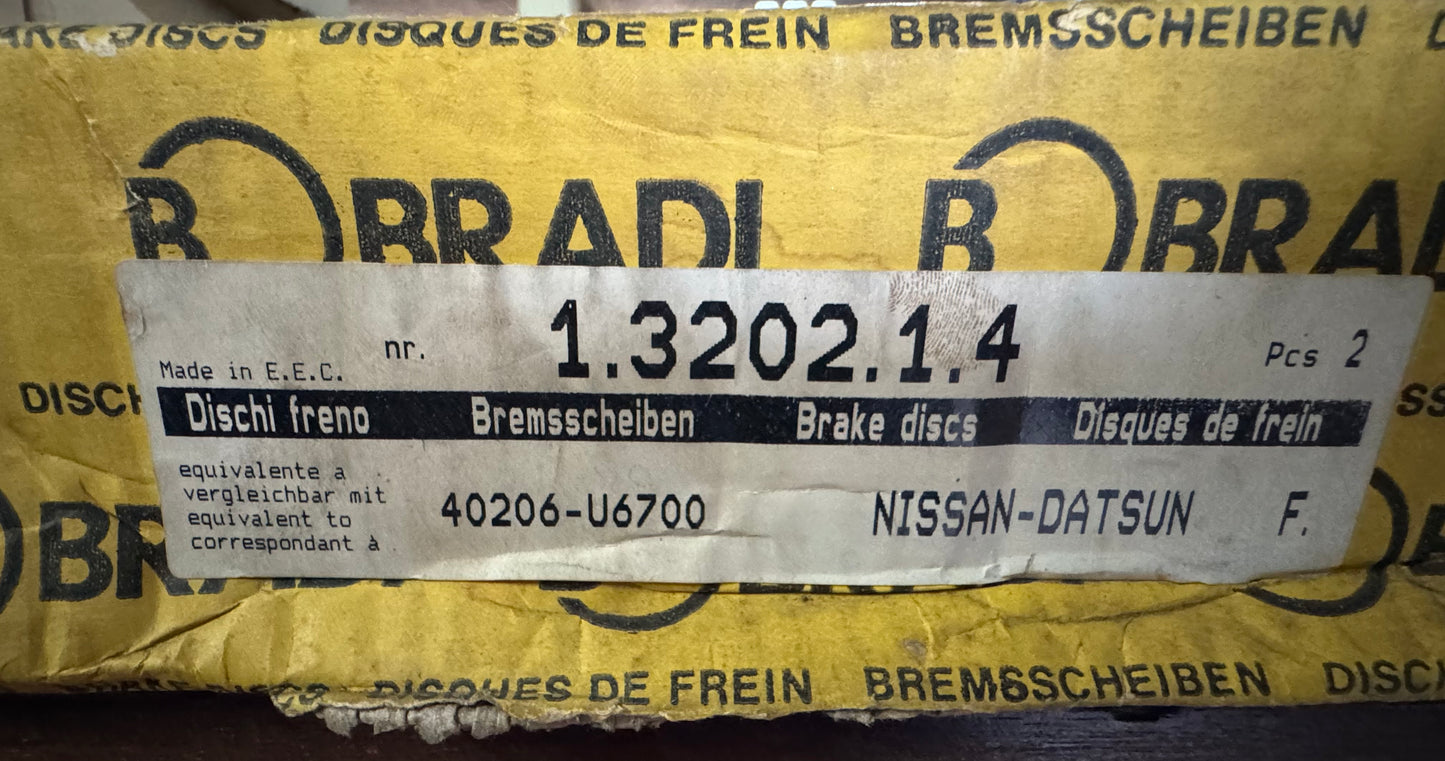 Par discos travão datsun 160b 180b 710 A10 160j 140j (245mm)