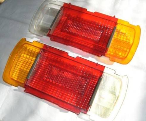 Farolins Traseiros Originais Datsun 1200 (par)