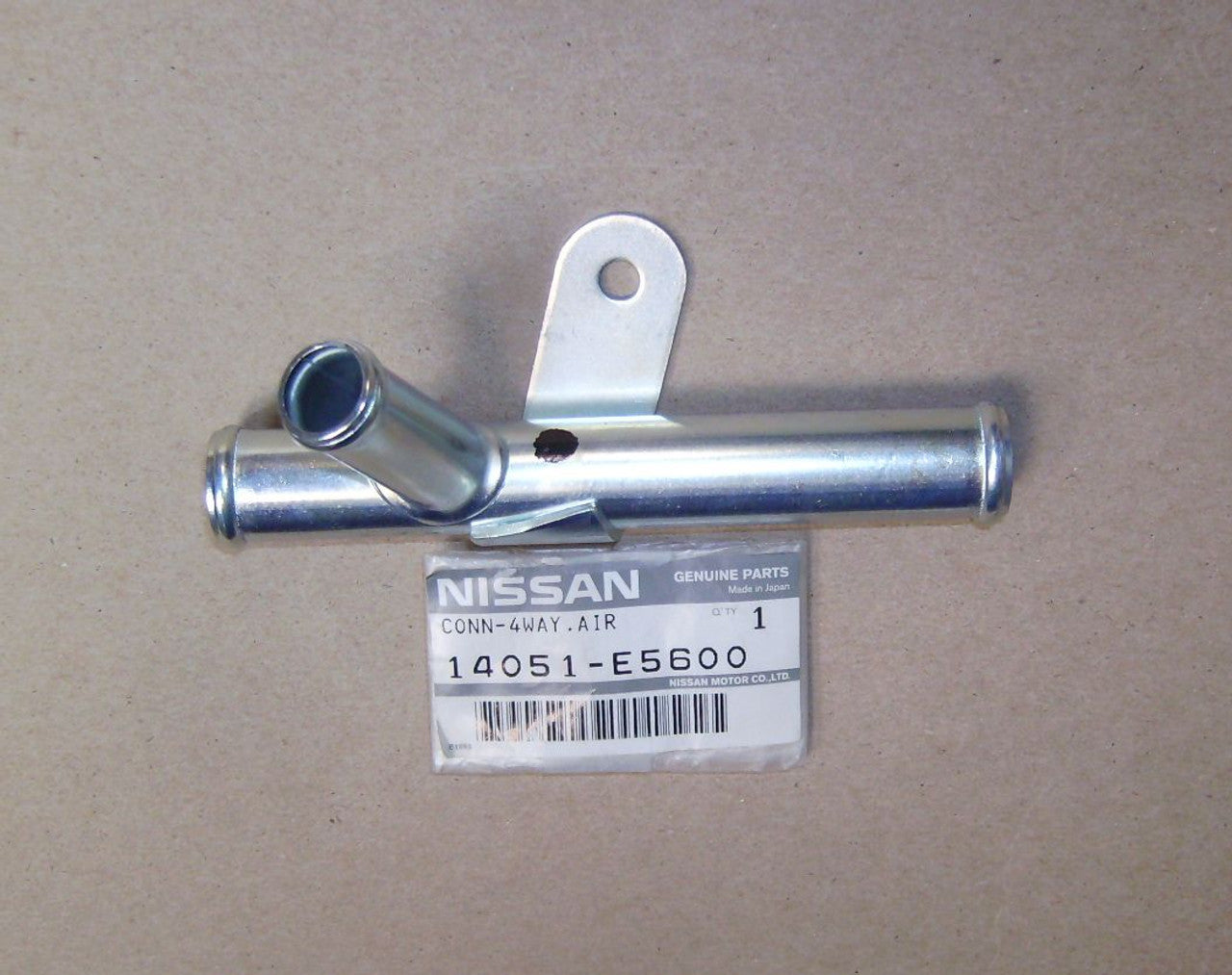 Tubo metálico passagem de água 240Z L24